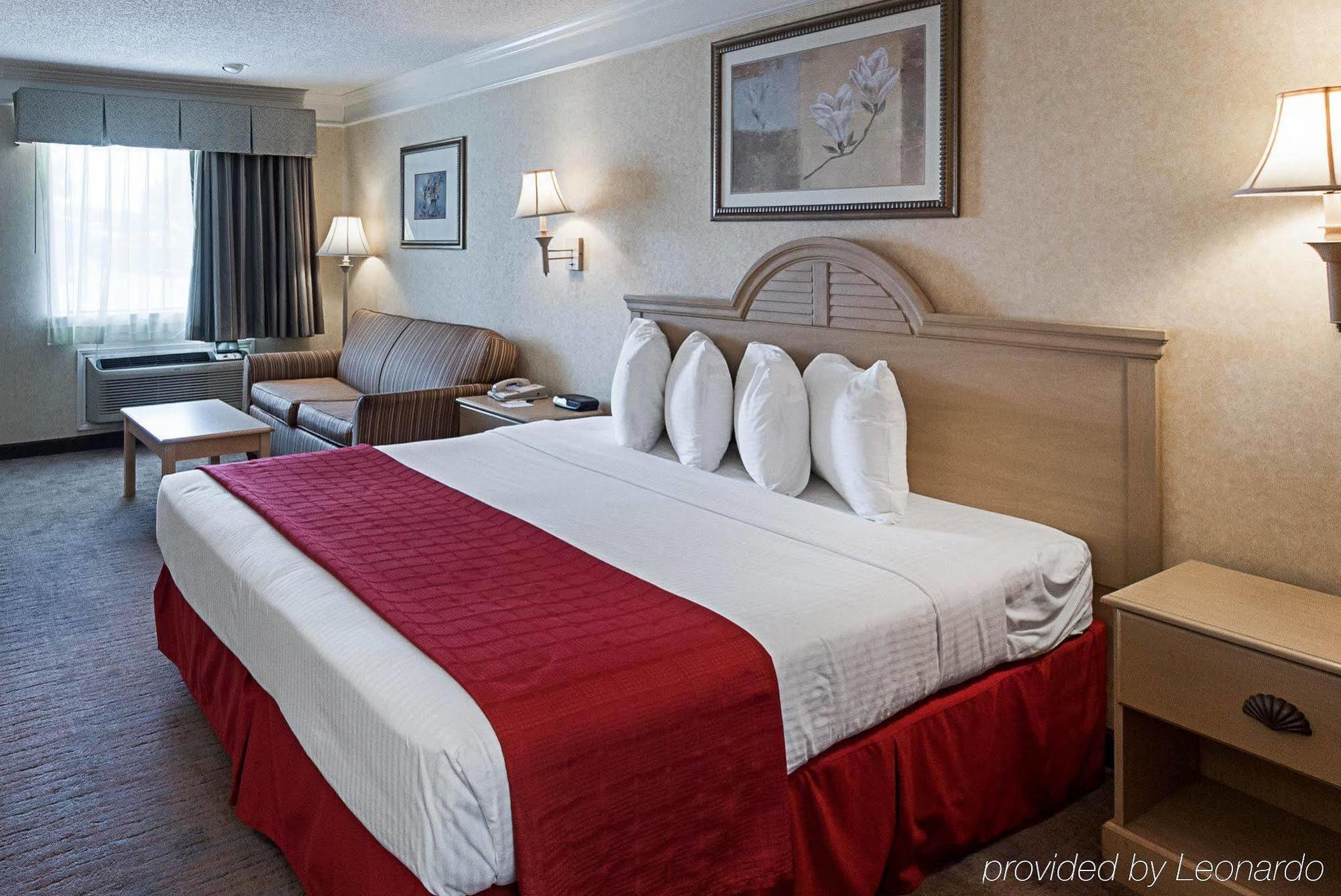 Quality Inn Near Lake Марбл-Фолс Экстерьер фото